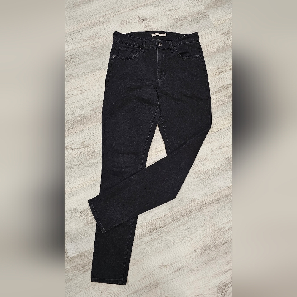 Black Levi's High Rise Skinny Jeans